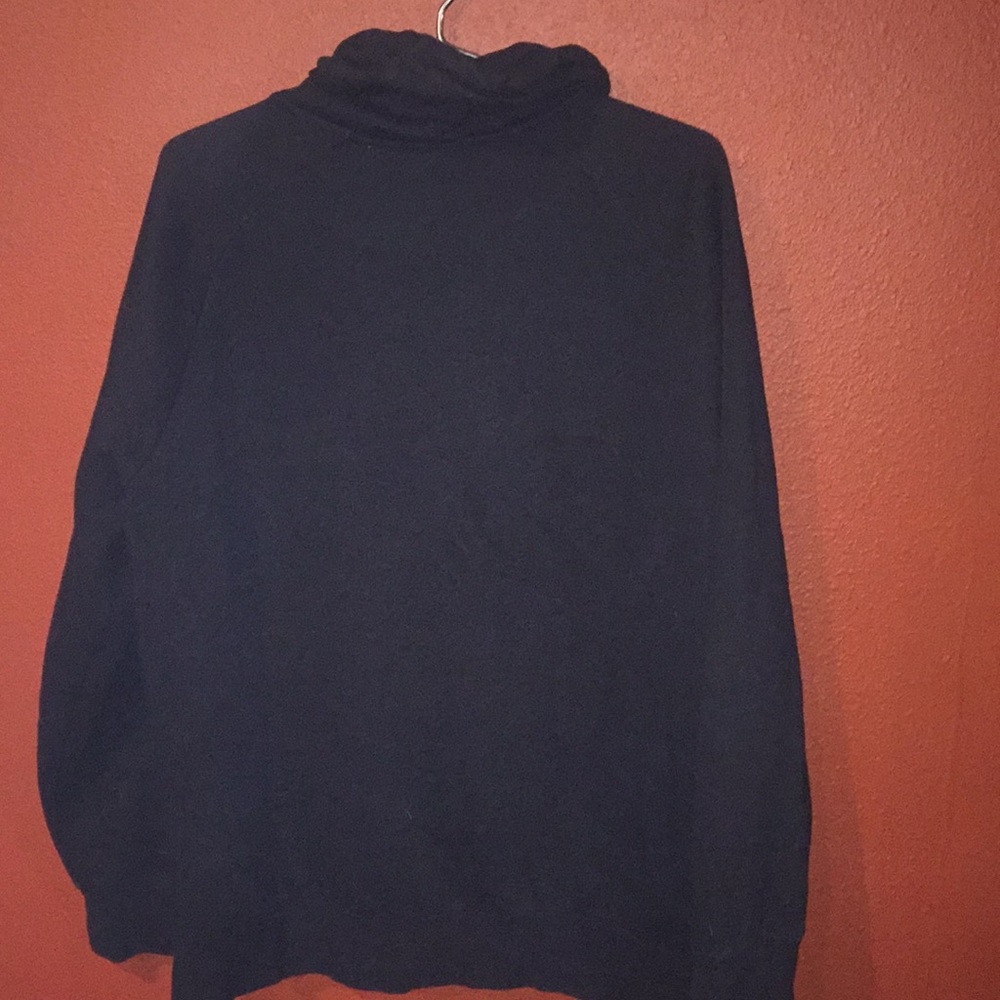 H&M Sweatshirt - Picture 2 of 4